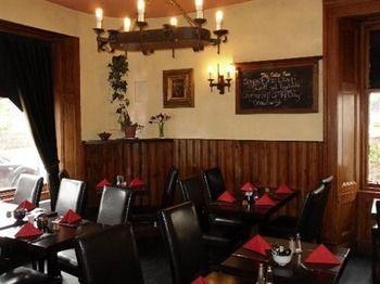 The Isles Inn Портри Екстериор снимка